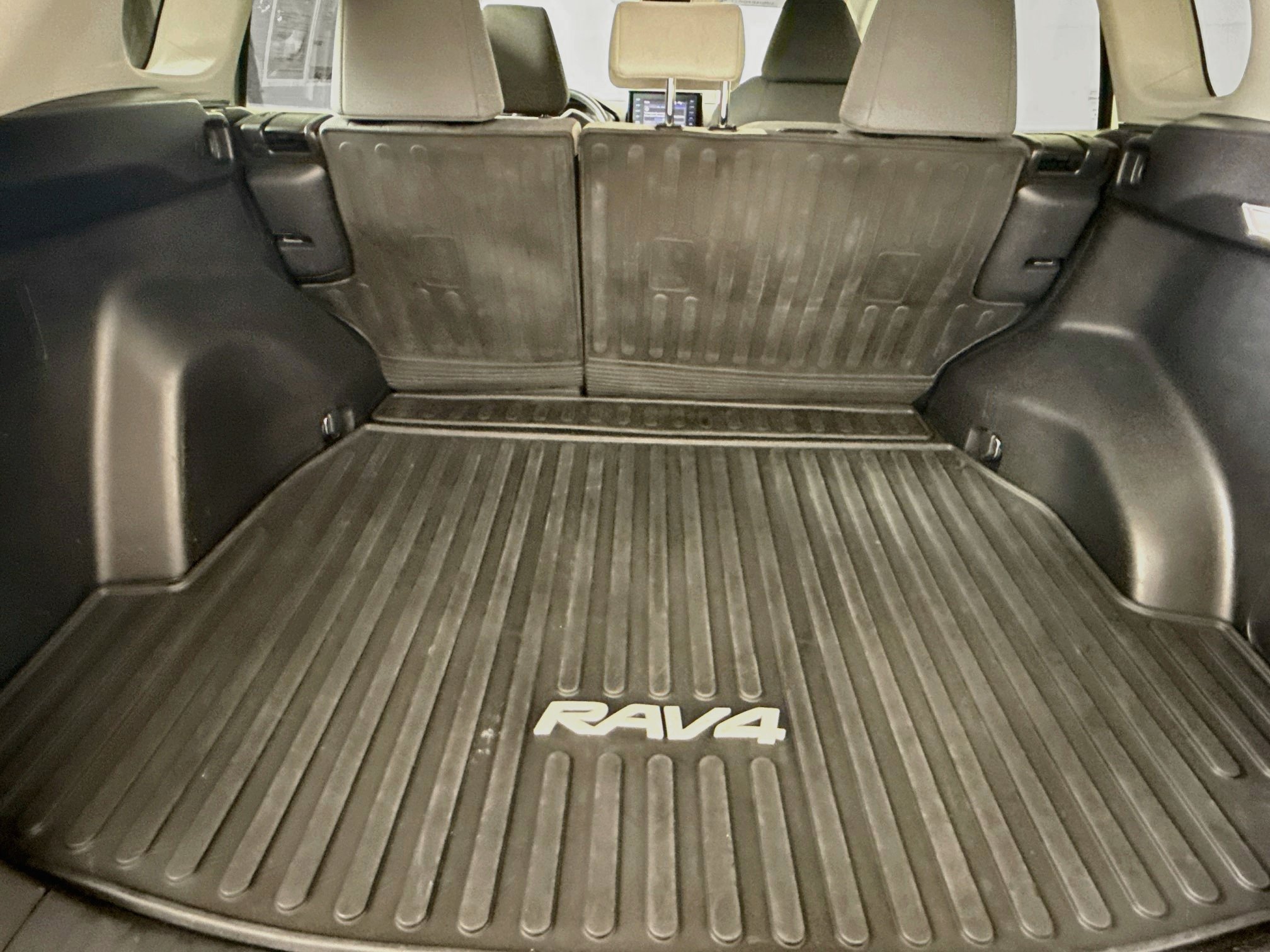 Certified 2022 Toyota RAV4 XLE AWD/4WD image 26