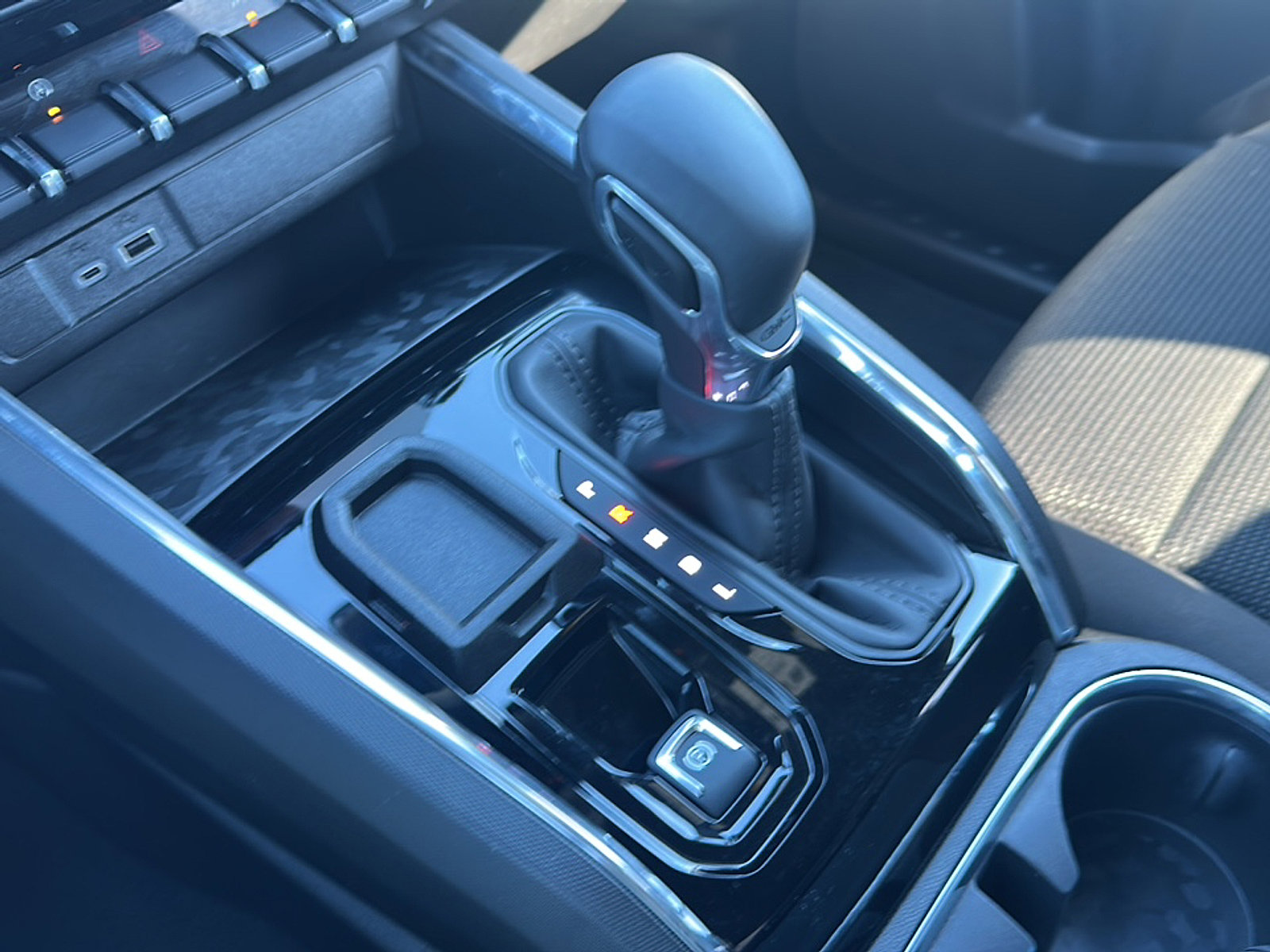 New 2026 GMC Canyon Elevation w/ Convenience Package image 25