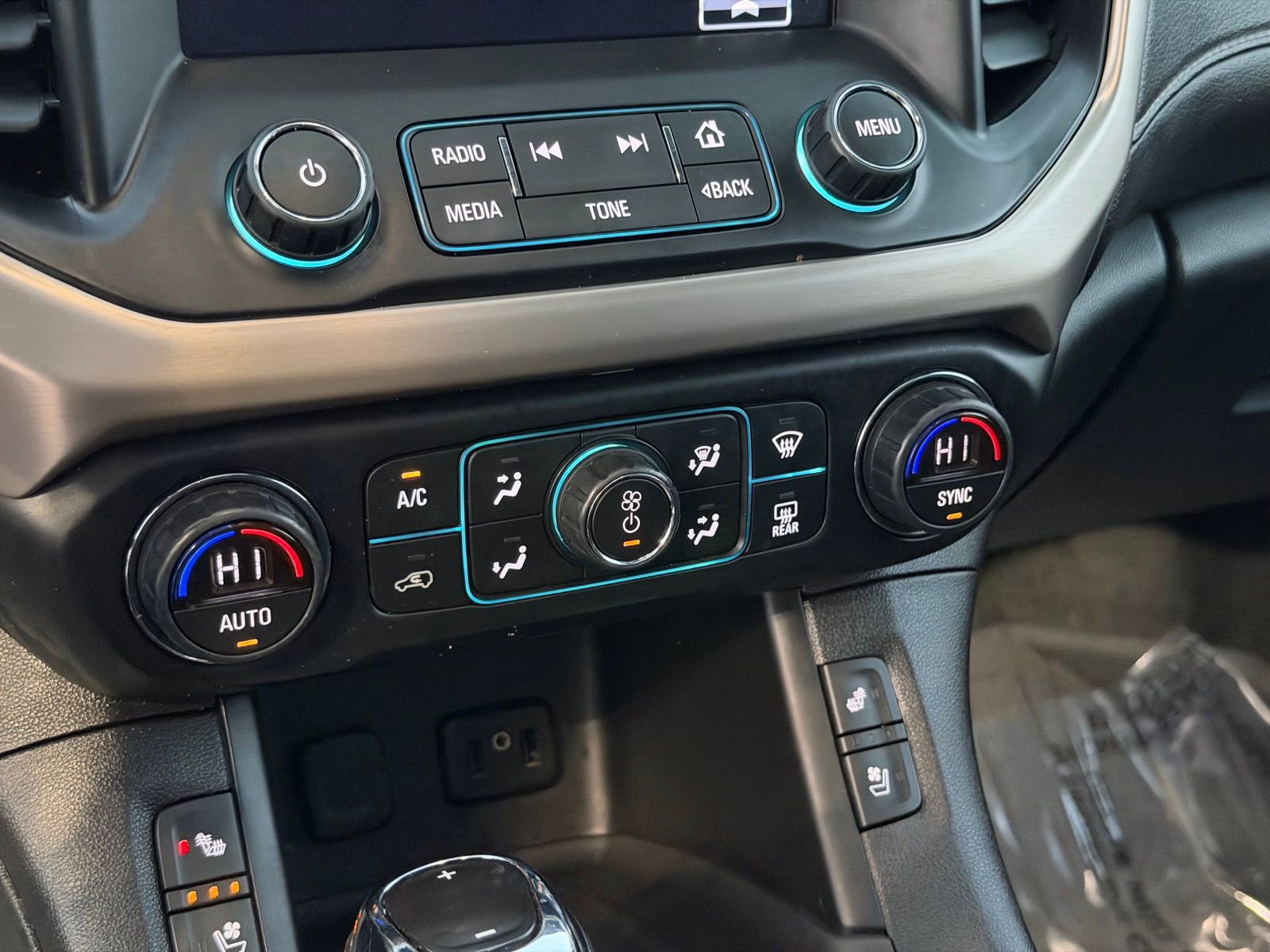 Used 2019 GMC Acadia Denali w/ Technology Package image 24