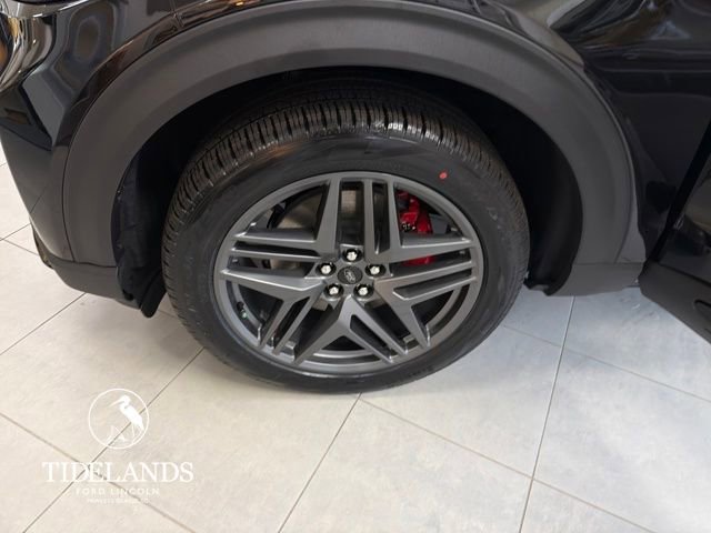 New 2026 Ford Explorer ST w/ Sun And Sound Package image 29