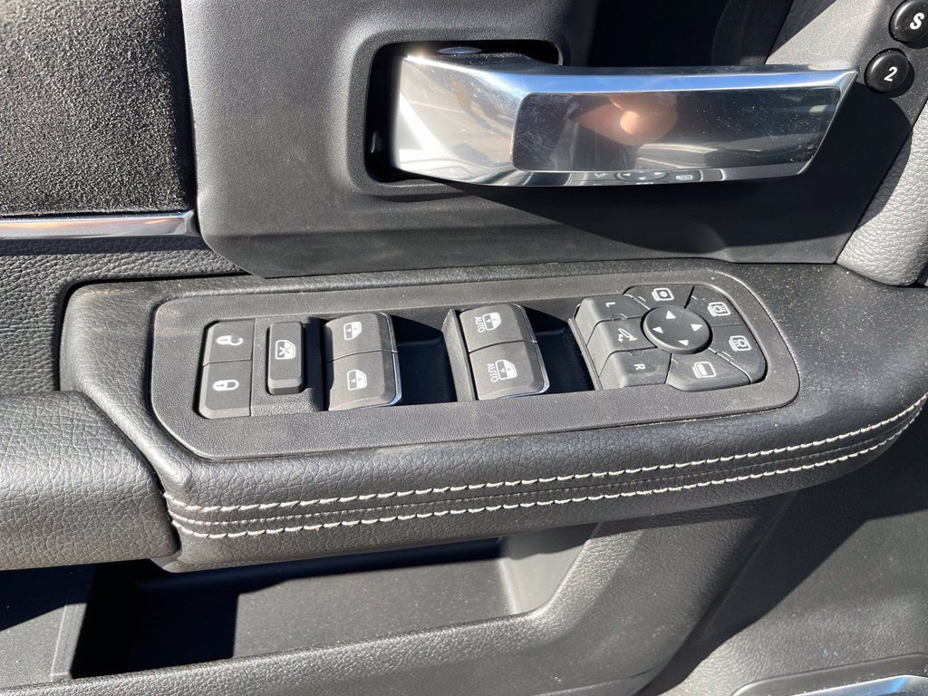 New 2026 RAM 3500 Laramie AWD/4WD image 11