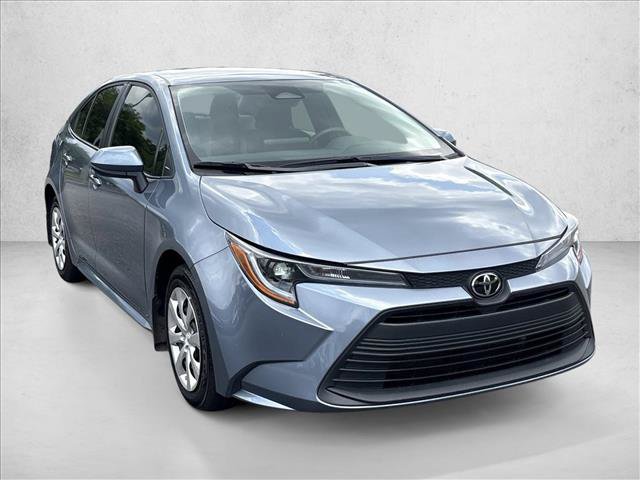 Certified 2025 Toyota Corolla LE FWD image 3