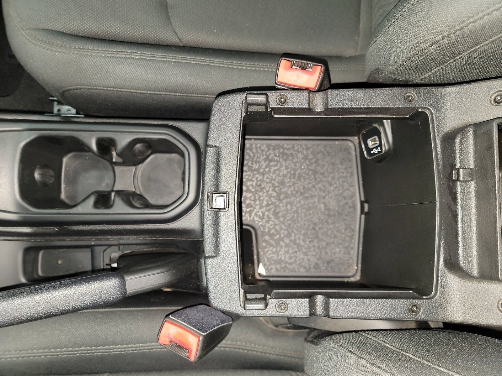 Used 2018 Jeep Wrangler Sport image 29