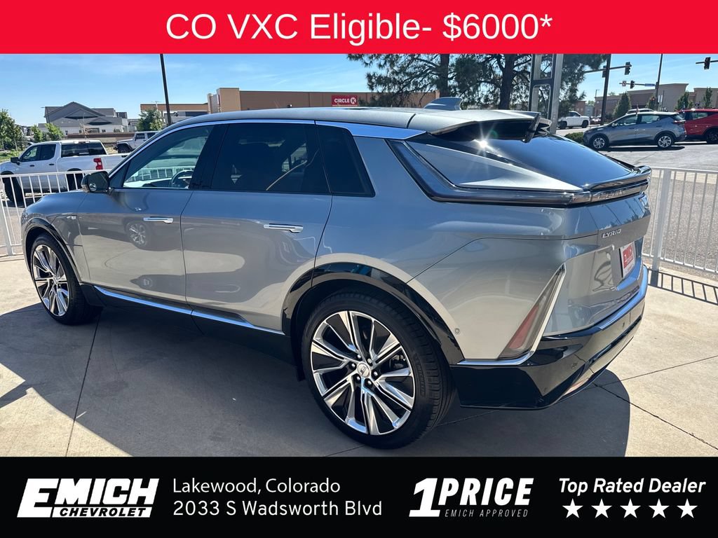 Used 2024 Cadillac Lyriq Luxury w/ LPO, Floor Liner Package AWD/4WD image 3