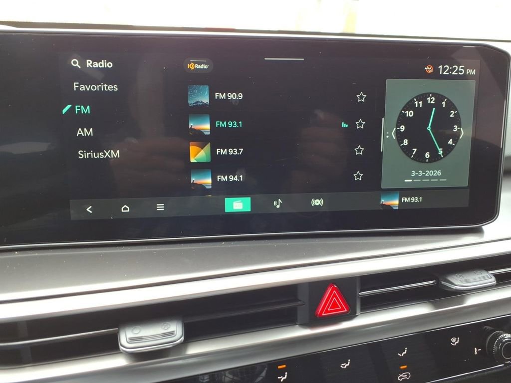 New 2026 Kia Sorento LX FWD image 24