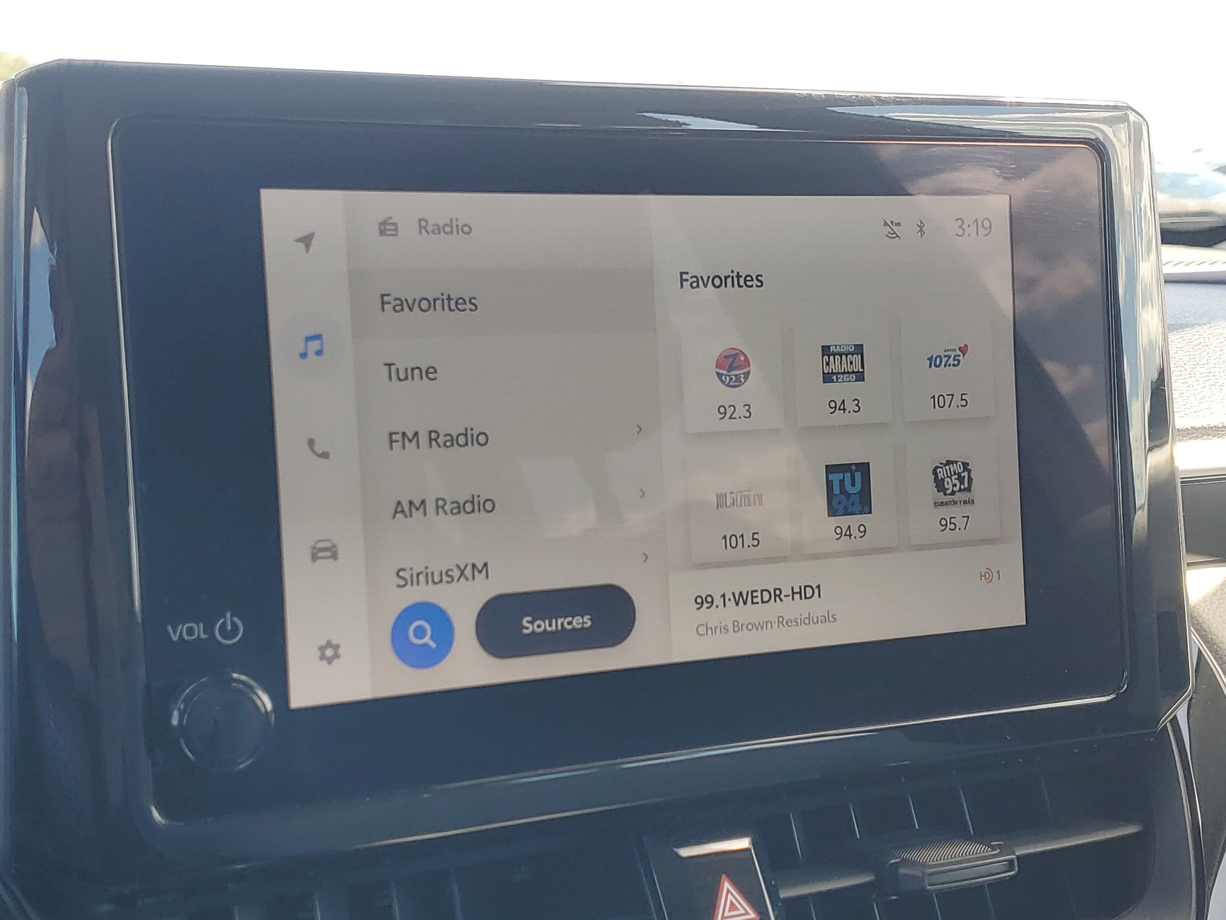 New 2023 Toyota Corolla Cross L image 54