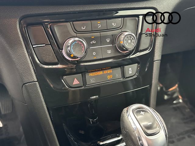 Used 2020 Buick Encore Preferred image 18