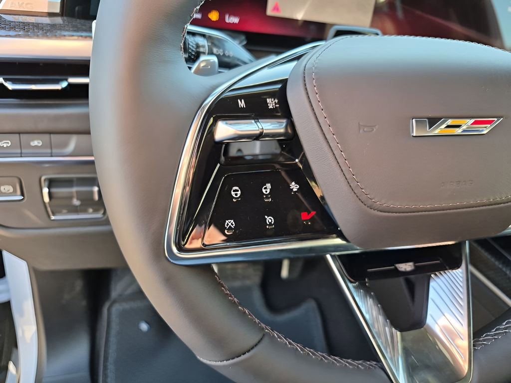 New 2026 Cadillac Escalade ESV V image 34