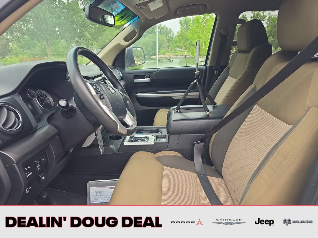 Used 2016 Toyota Tundra SR5 w/ TRD Off Road Package AWD/4WD image 9