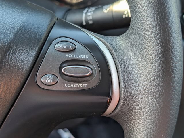 Used 2020 Nissan Pathfinder S FWD image 21