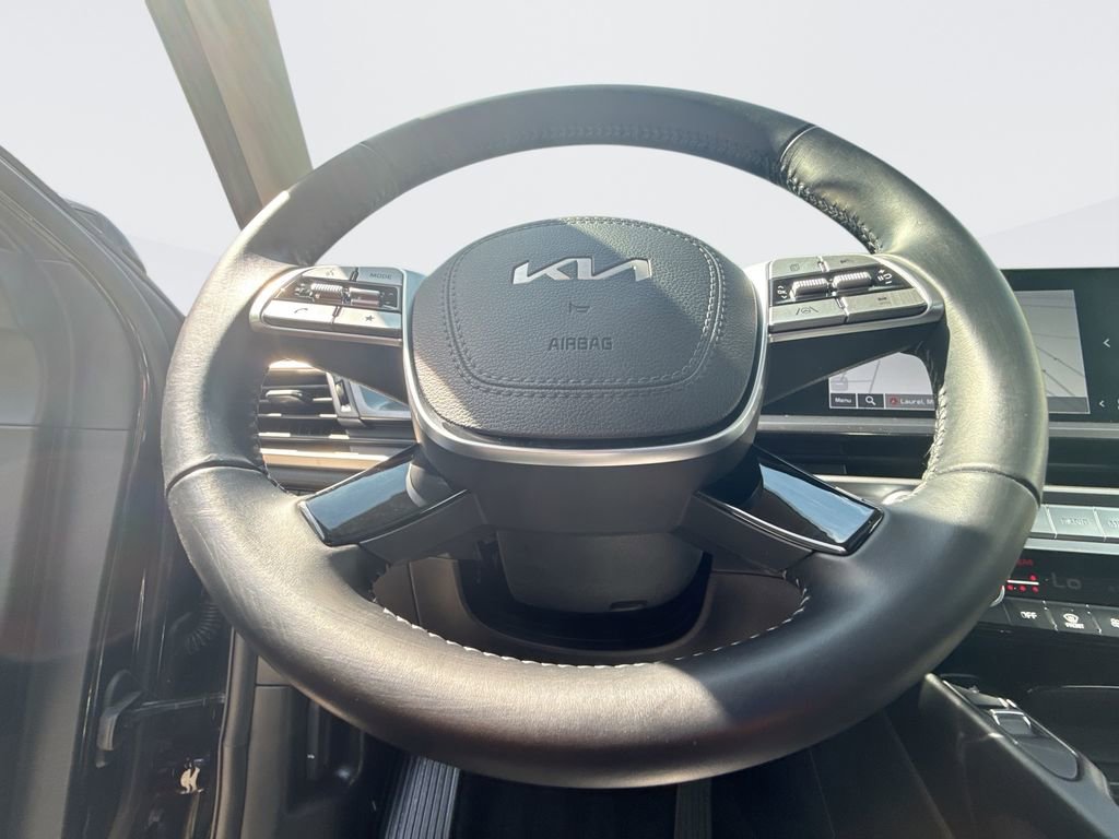Used 2024 Kia Telluride S w/ S Sunroof Package FWD image 11