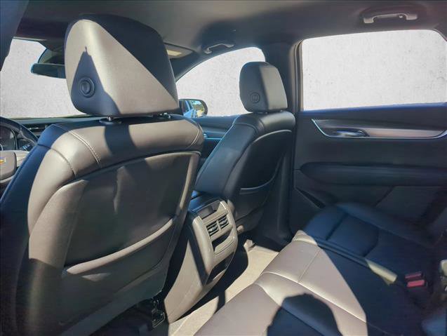 Used 2022 Cadillac XT5 Luxury image 14