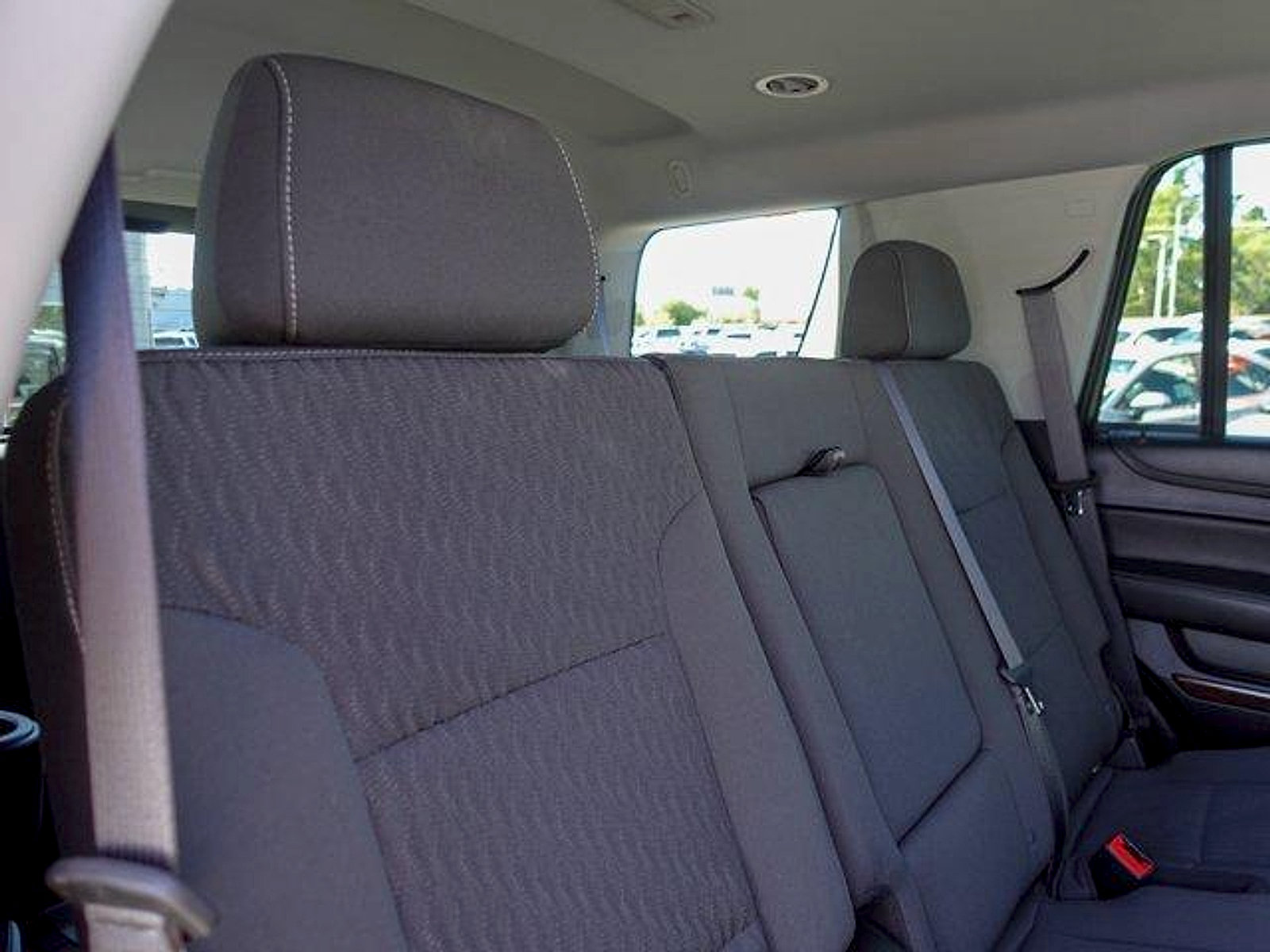 Used 2019 GMC Yukon SLE AWD/4WD image 12