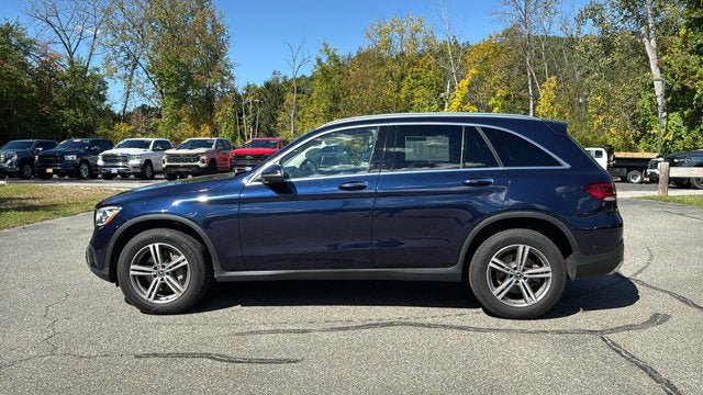 Used 2022 Mercedes-Benz GLC 300 4MATIC image 4