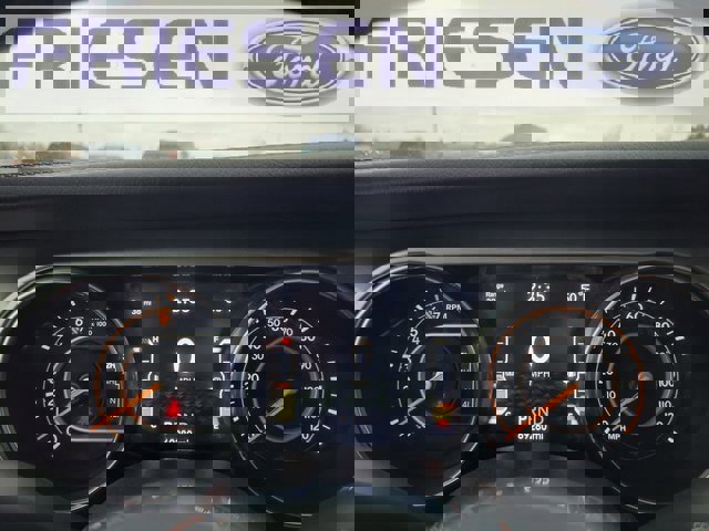 Used 2020 Jeep Wrangler Unlimited Sahara image 16