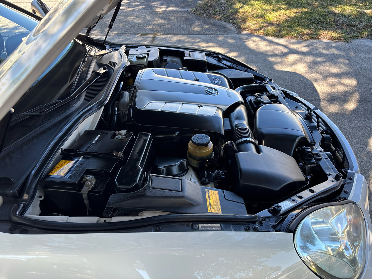 Used 2004 Lexus SC 430 Convertible image 26