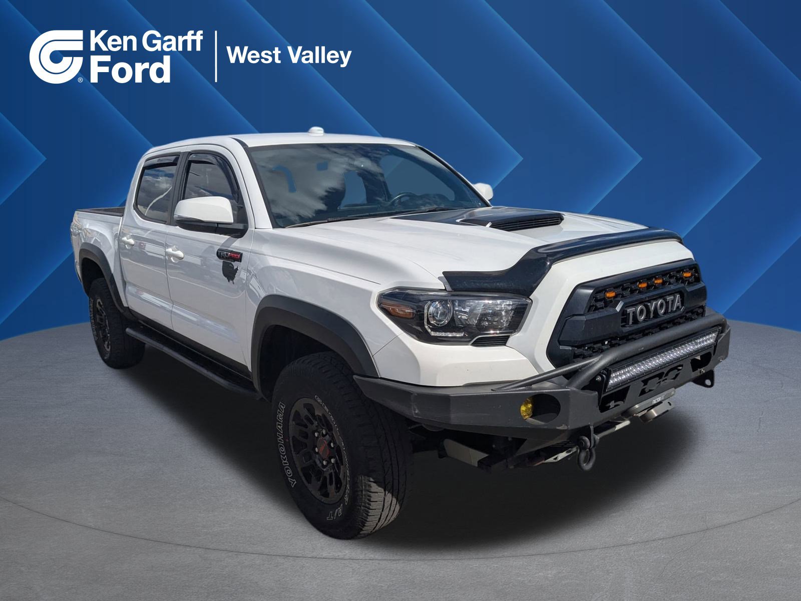 Used 2017 Toyota Tacoma SR5