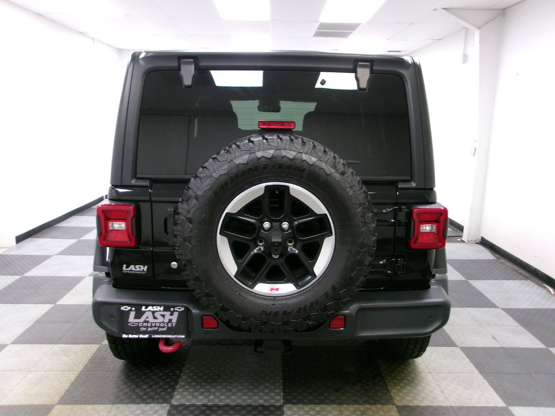Used 2020 Jeep Wrangler Unlimited Rubicon w/ Dual Top Group AWD/4WD image 13