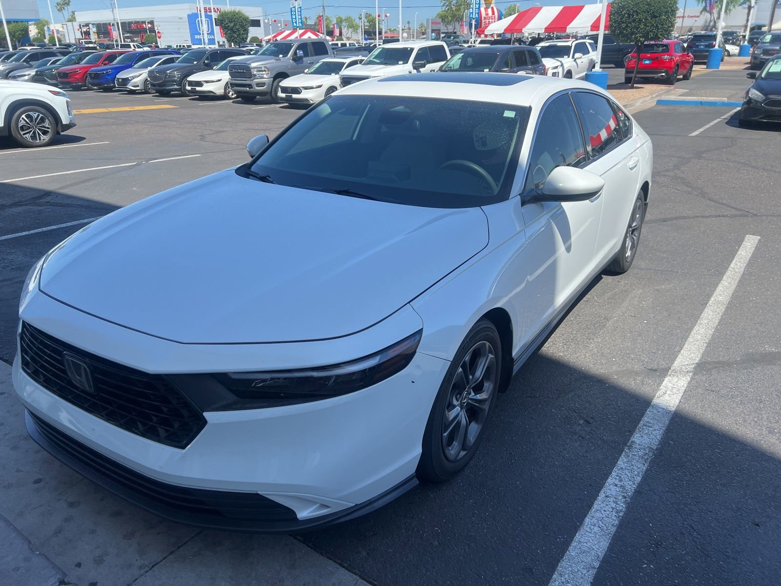 Used 2023 Honda Accord EX image 6
