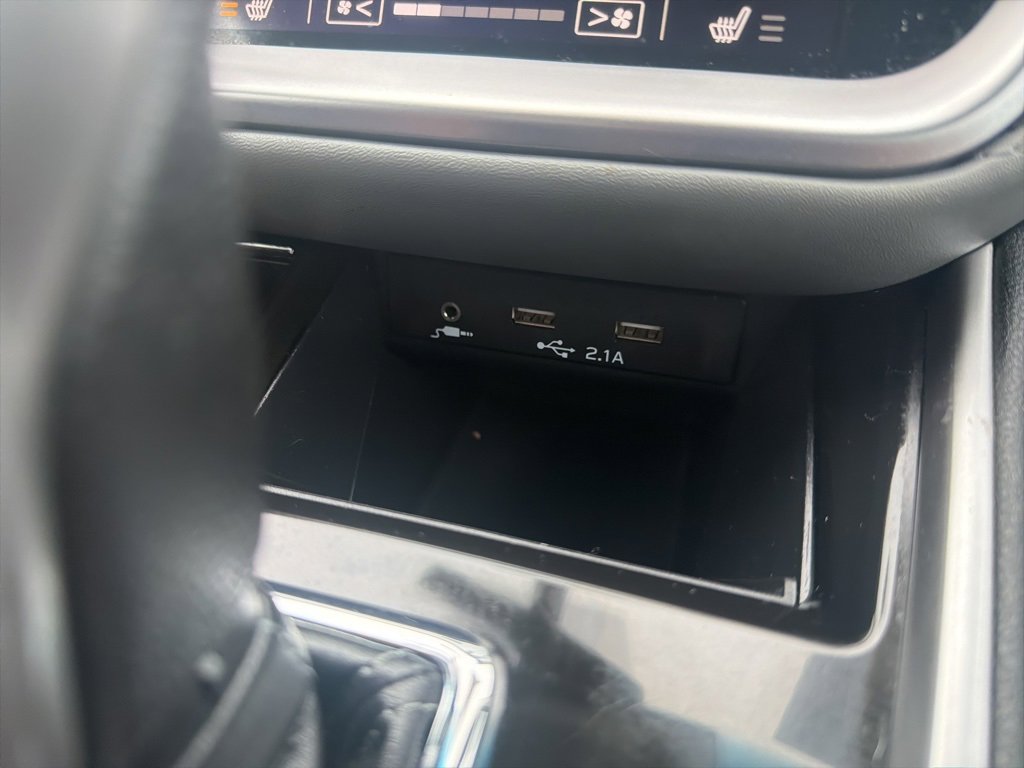 Used 2020 Subaru Outback Limited w/ Popular Package #2 image 37