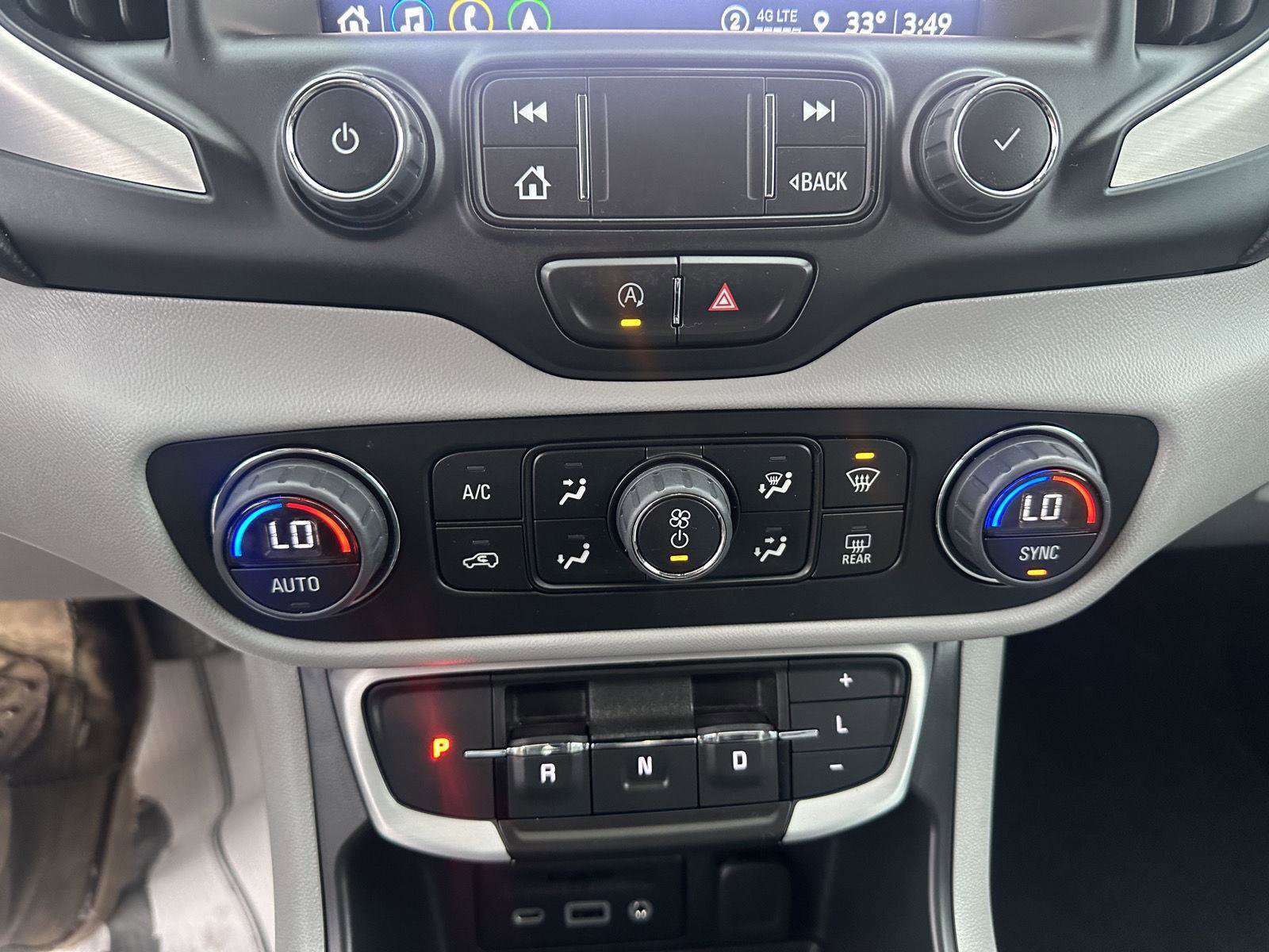 Used 2022 GMC Terrain SLT w/ Infotainment Package II image 36