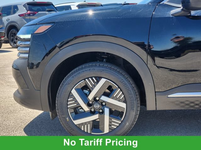 New 2026 Nissan Kicks SV w/ Cold Weather Package FWD image 7