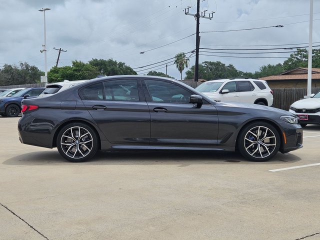 Used 2021 BMW 540i w/ M Sport Package RWD image 4