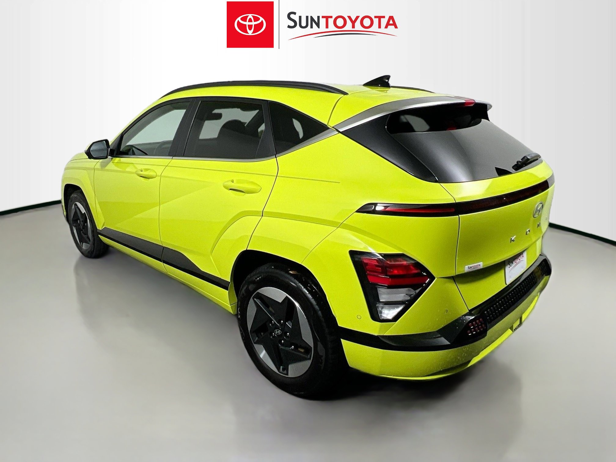 Used 2024 Hyundai Kona Limited image 6