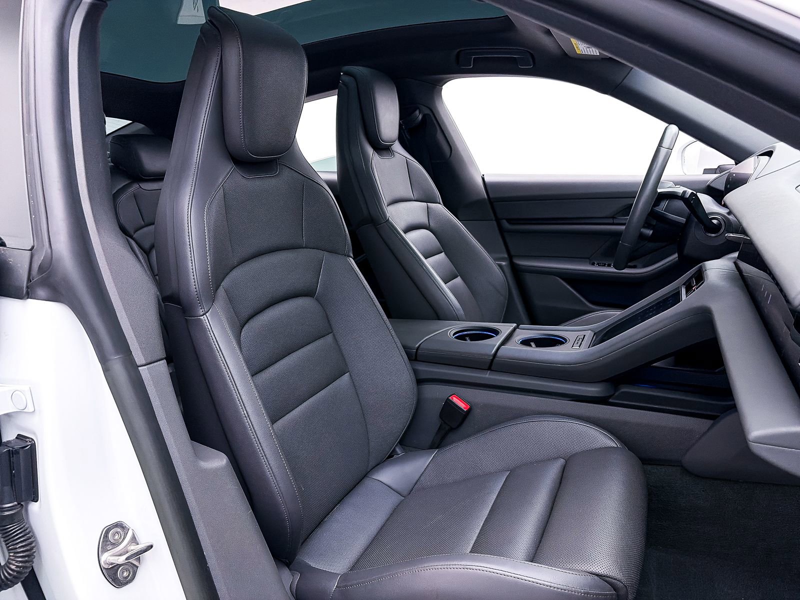 Used 2023 Porsche Taycan w/ Premium Package image 60