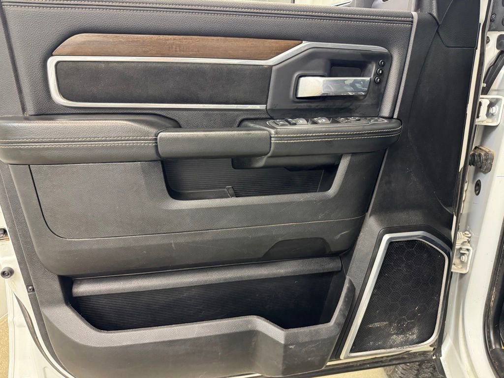 Used 2024 RAM 2500 Laramie image 9