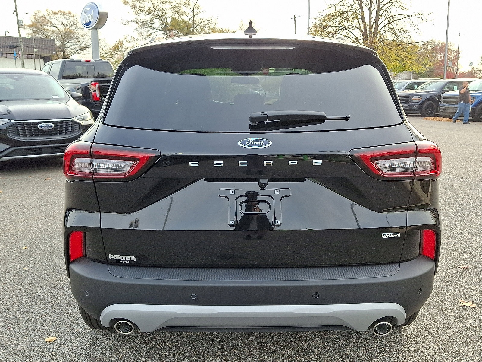 New 2026 Ford Escape SE FWD image 13