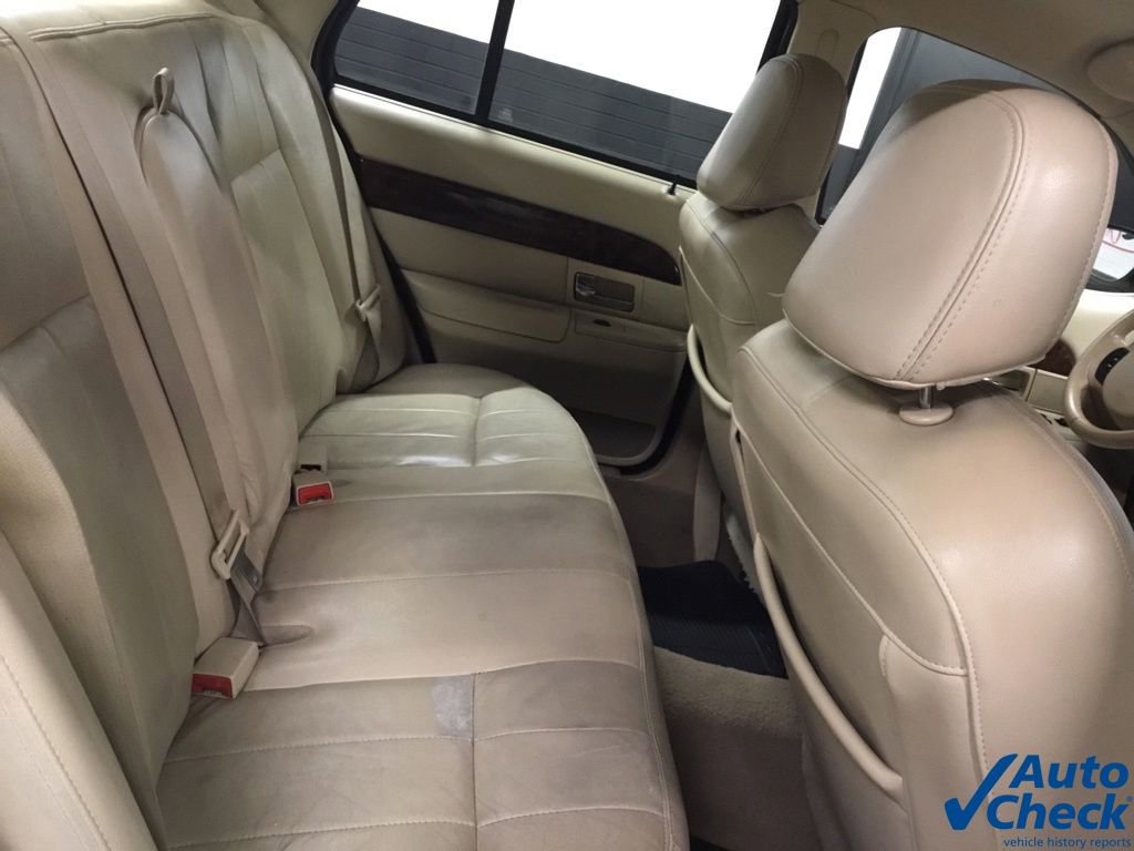 Used 2008 Mercury Grand Marquis LS image 31