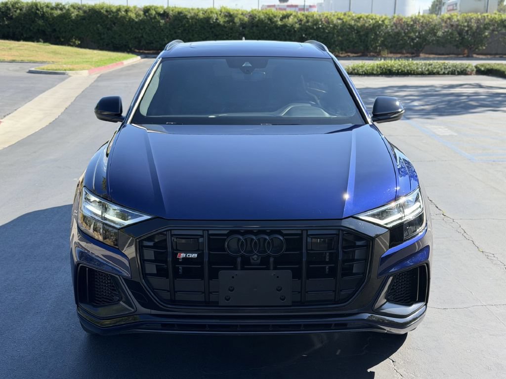 Used 2021 Audi SQ8 Premium Plus w/ SQ8 Black Optic Package AWD/4WD image 3