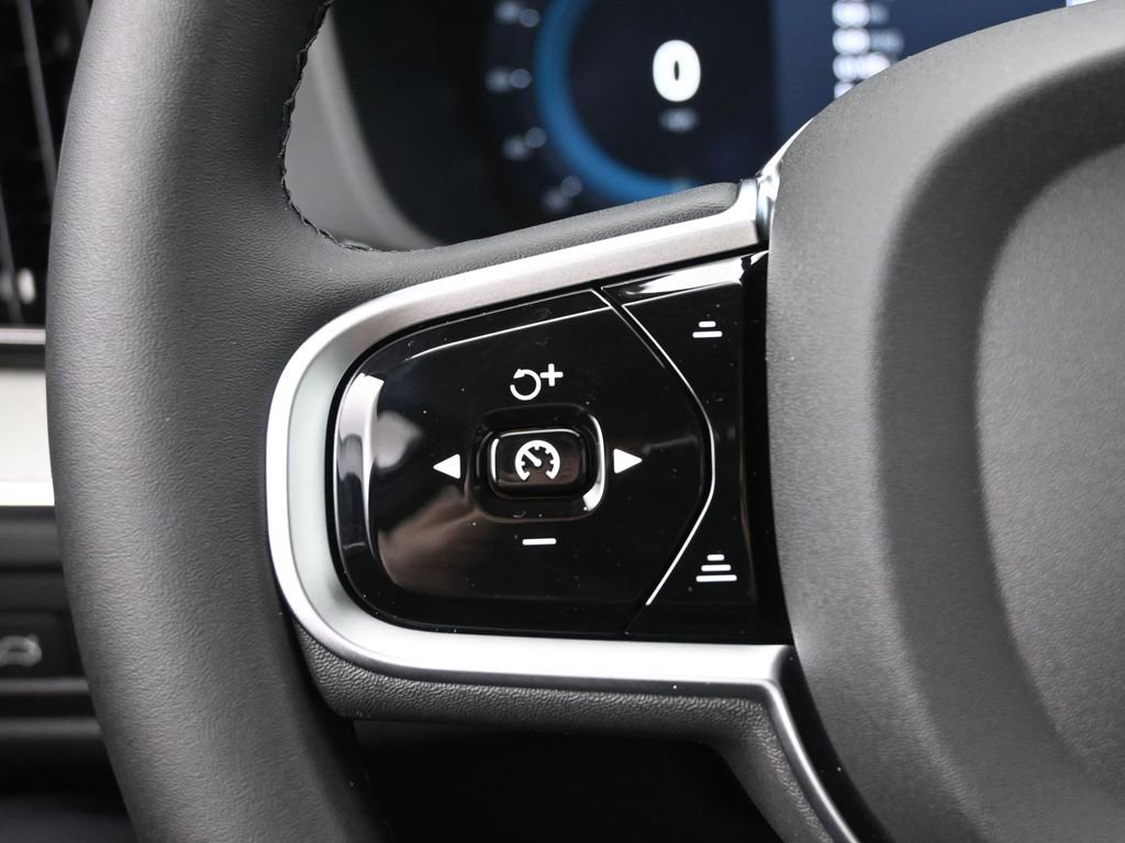 New 2025 Volvo XC60 T8 Plus w/ Protection Package Premier image 11