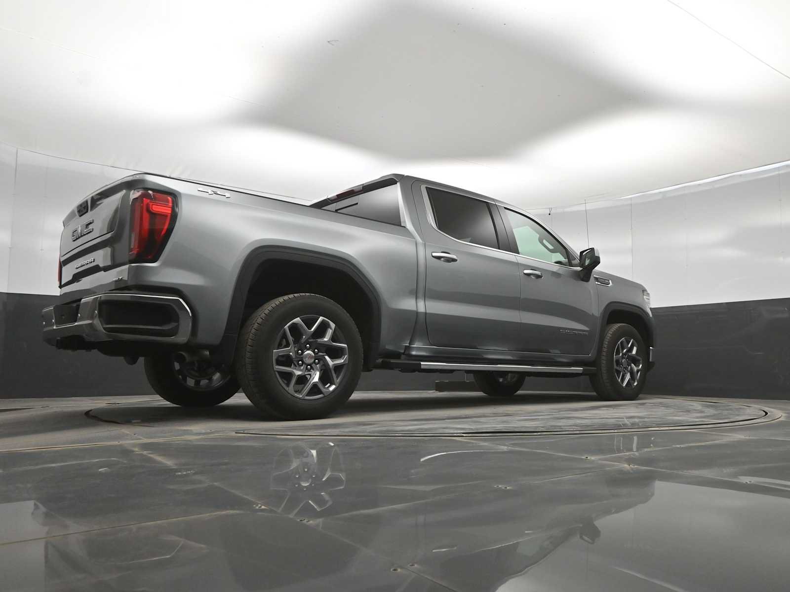 New 2026 GMC Sierra 1500 SLT w/ SLT Premium Plus Package AWD/4WD image 35