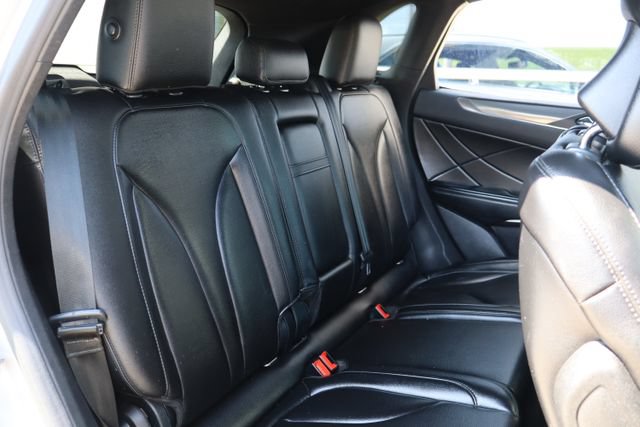 Used 2017 Lincoln MKC Premiere AWD/4WD image 32