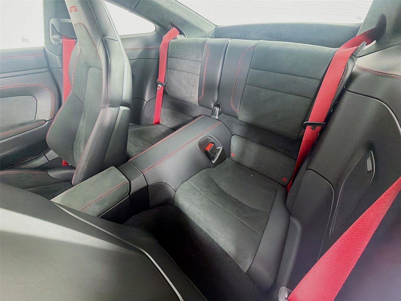 Certified 2025 Porsche 911 Carrera GTS image 19