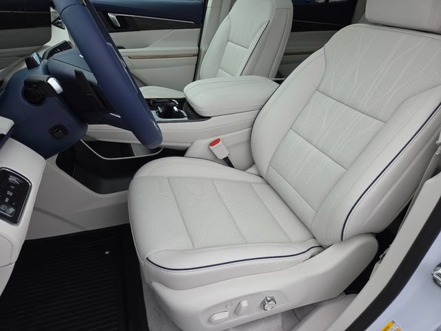 New 2026 Buick Enclave Avenir w/ Super Cruise Package FWD image 37