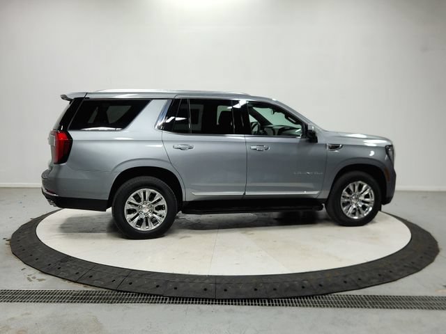 Used 2025 GMC Yukon Denali RWD image 9
