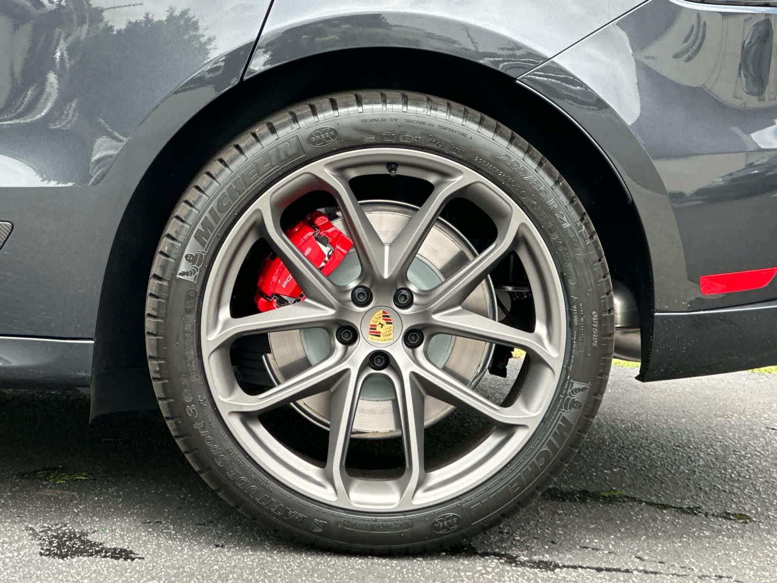 New 2026 Porsche Macan GTS AWD/4WD image 30