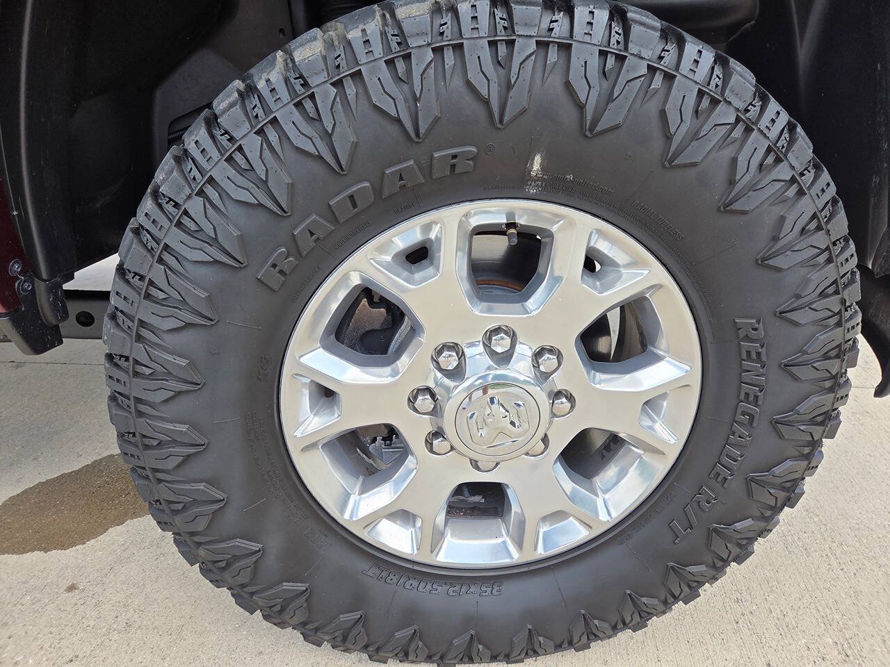 Used 2022 RAM 2500 Laramie AWD/4WD image 12