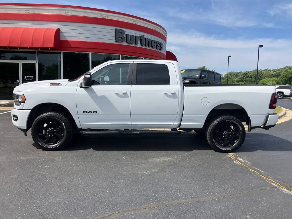 Used 2024 RAM 2500 Big Horn w/ Night Edition AWD/4WD image 10