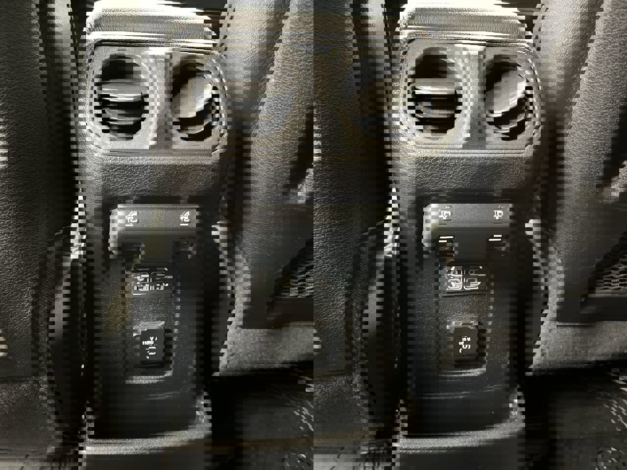 Used 2020 Jeep Wrangler Unlimited Rubicon image 12