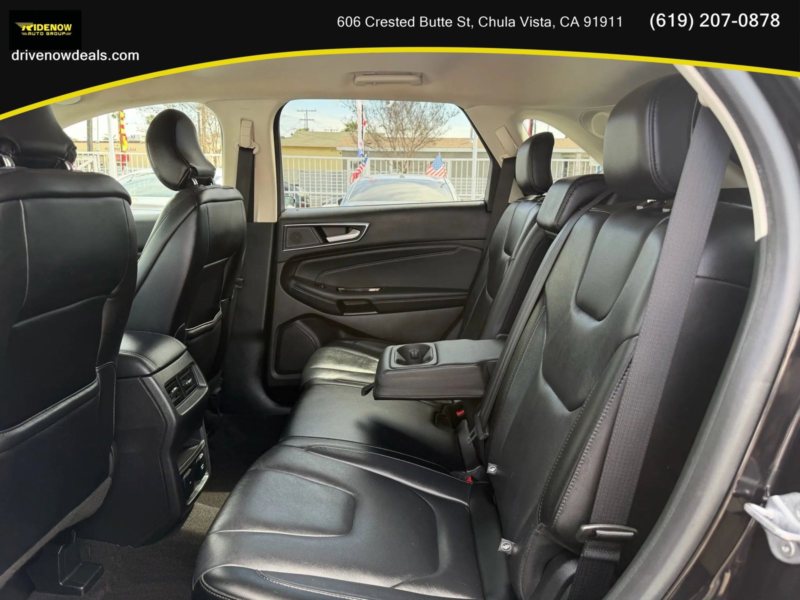 Used 2019 Ford Edge Titanium FWD image 18