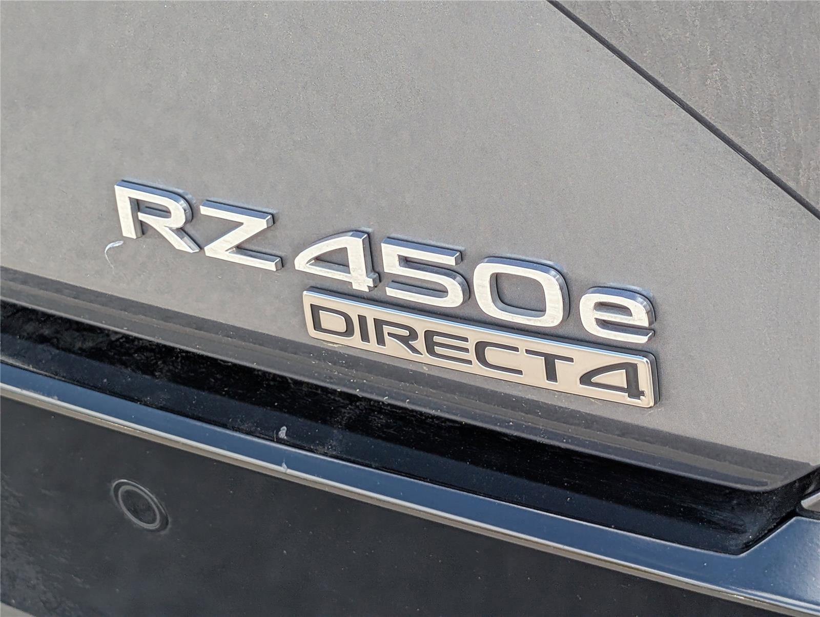 Used 2023 Lexus RZ 450e Premium w/ Accessory Package (Z1) image 9