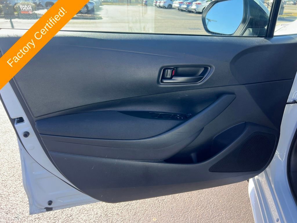 Used 2025 Toyota Corolla LE image 9