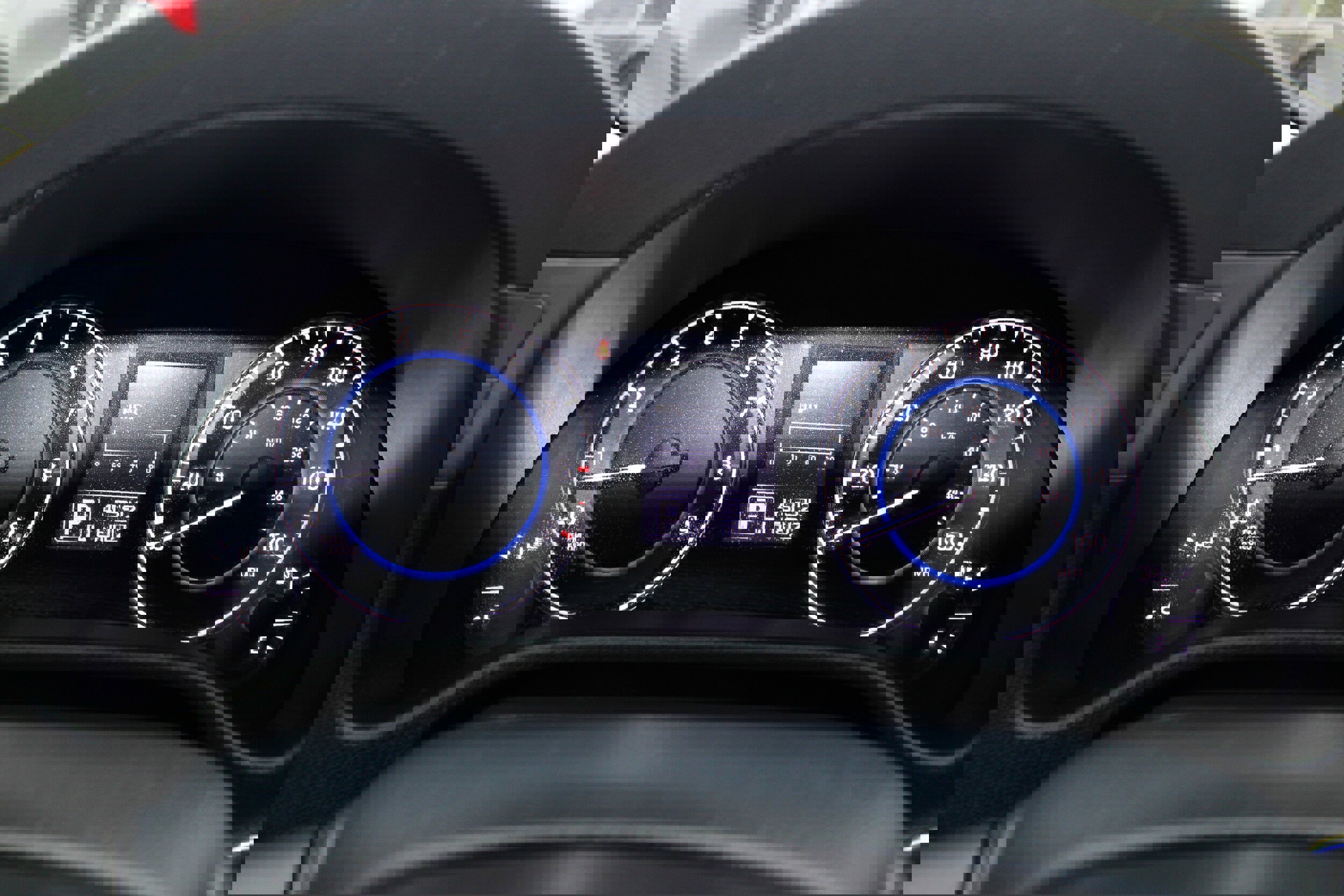 Used 2013 INFINITI G37 Journey w/ Premium Pkg image 19