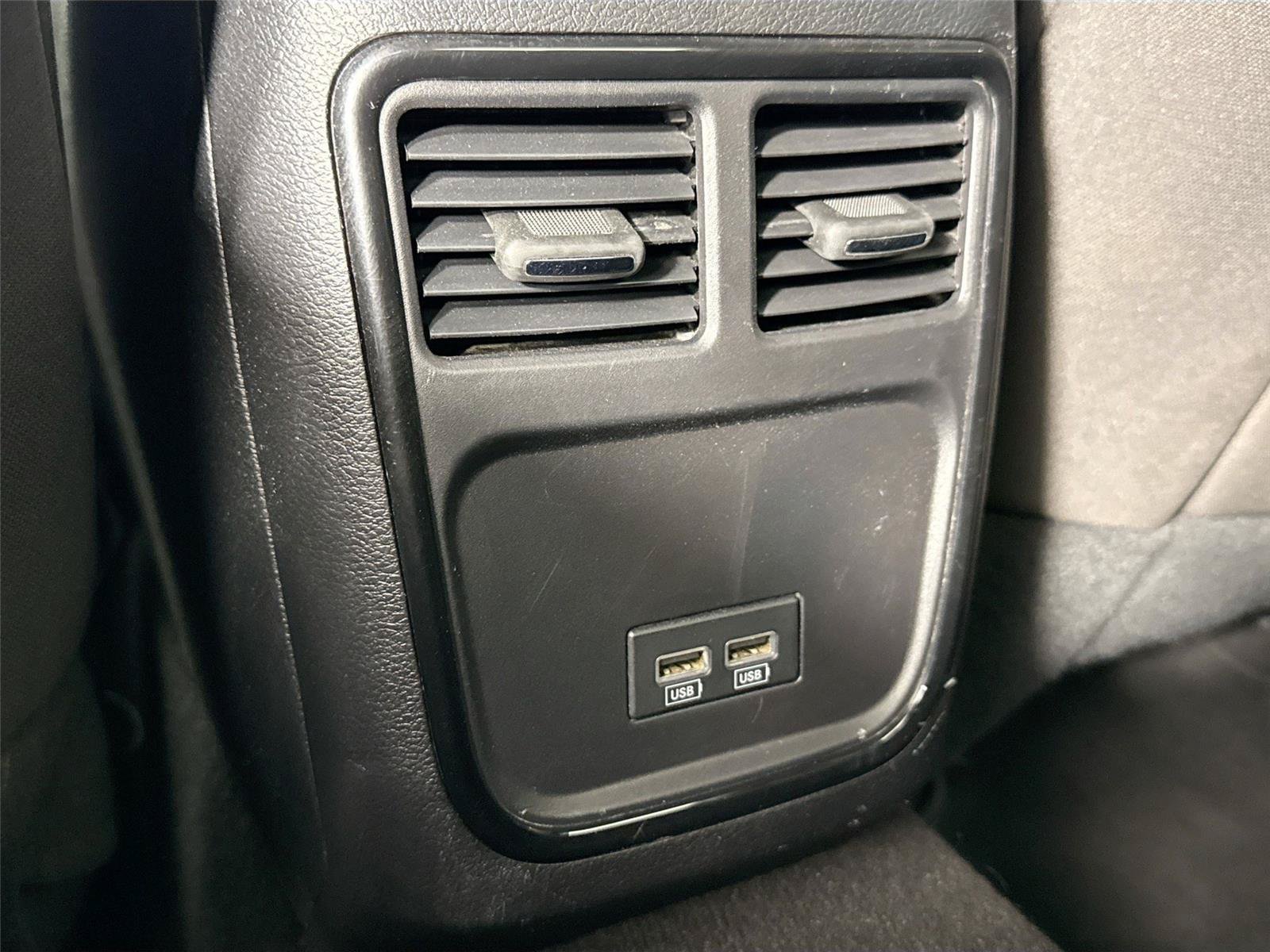 Used 2021 Dodge Charger SXT w/ Blacktop Package RWD image 31