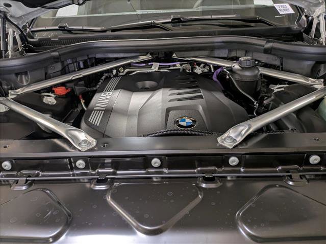 New 2026 BMW X7 xDrive40i w/ Executive Package image 19