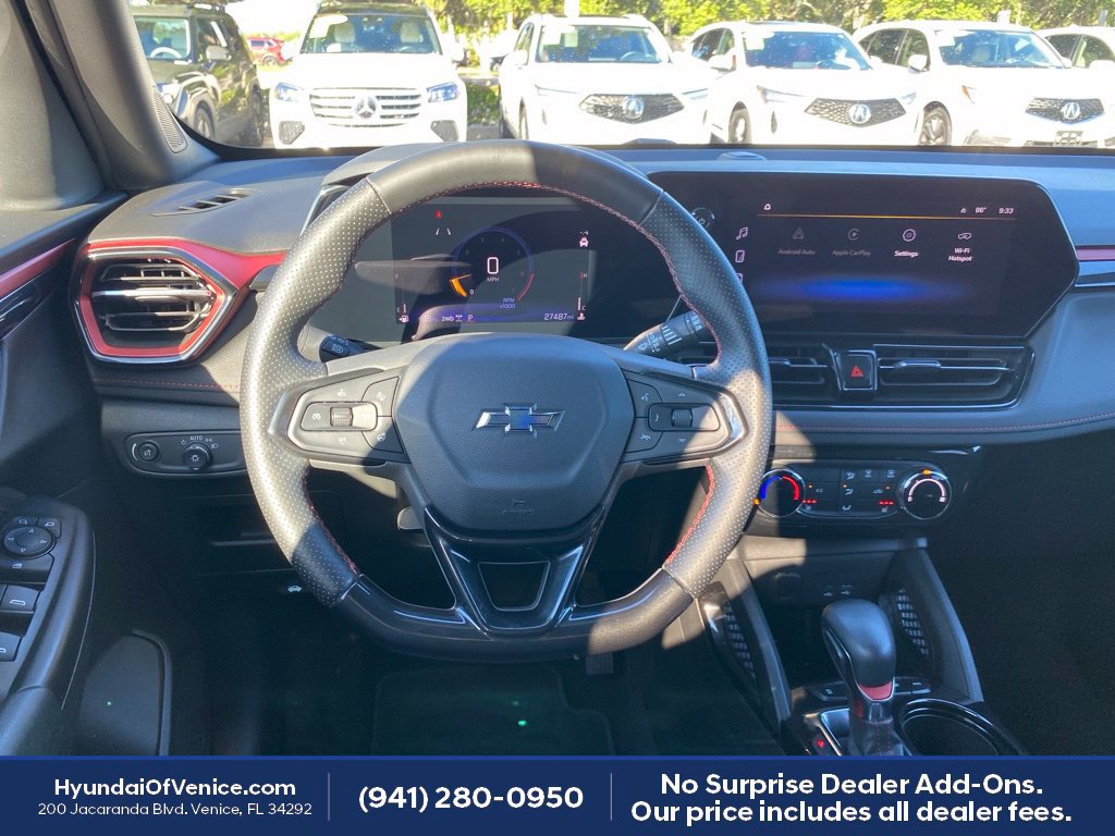 Used 2024 Chevrolet TrailBlazer RS w/ Driver Confidence Package AWD/4WD image 3